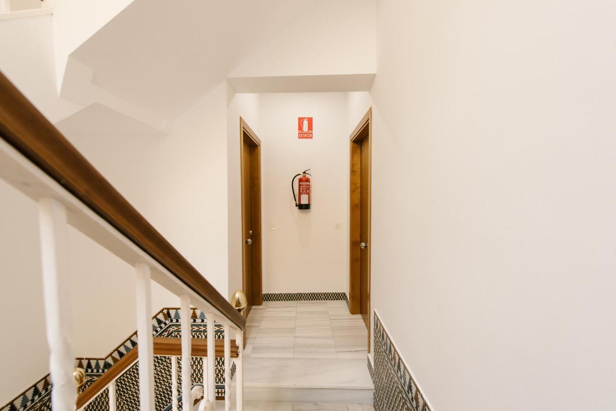 T2, Tirso De Molina, Apartamento Luminoso Y Tranquilo Sevilla Buitenkant foto